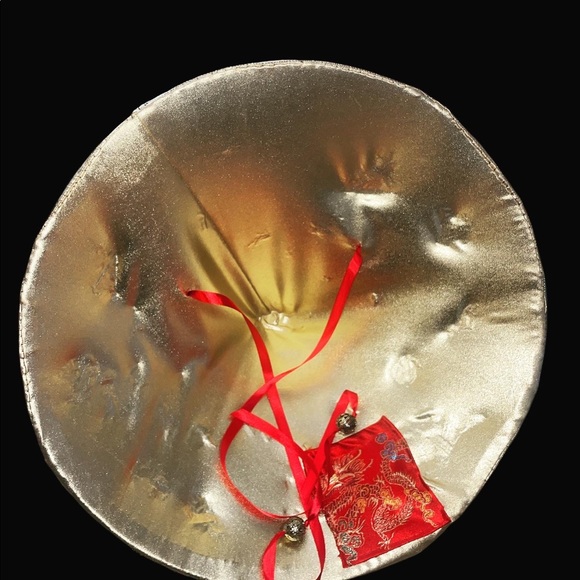 Hats and accessories - Picture 16 of 16